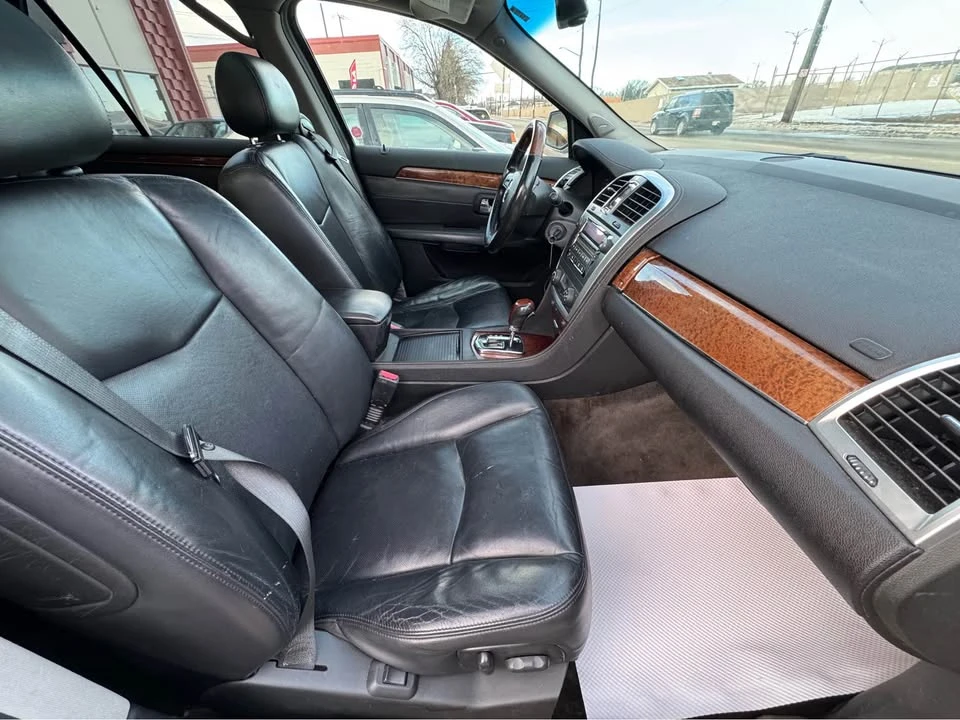 2009 Cadillac SRX - Image 16 of 18