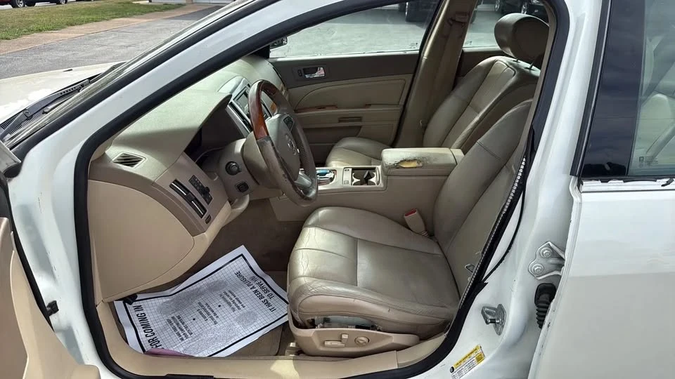2009 Cadillac STS - Image 9 of 11