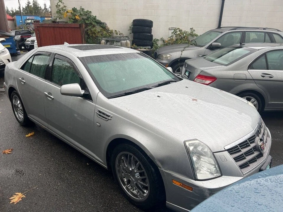 2009 Cadillac STS - Image 4 of 5