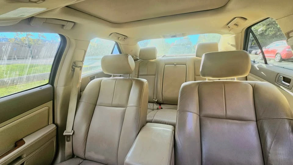 2009 Cadillac STS - Image 6 of 7