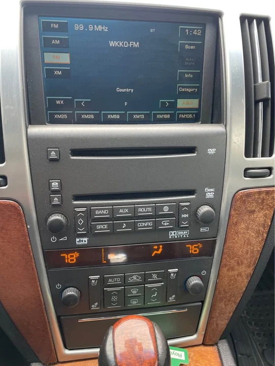 2009 Cadillac STS - Image 6 of 11