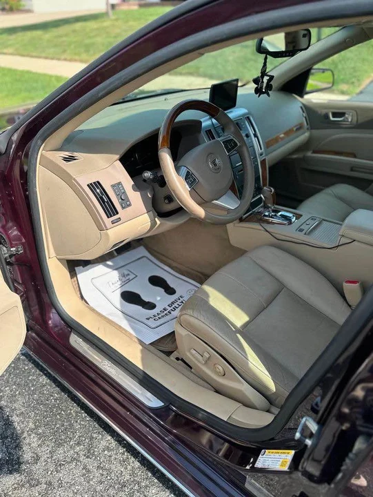2009 Cadillac STS - Image 3 of 4