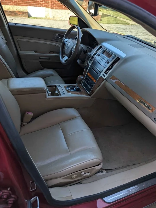 2009 Cadillac STS - Image 8 of 16