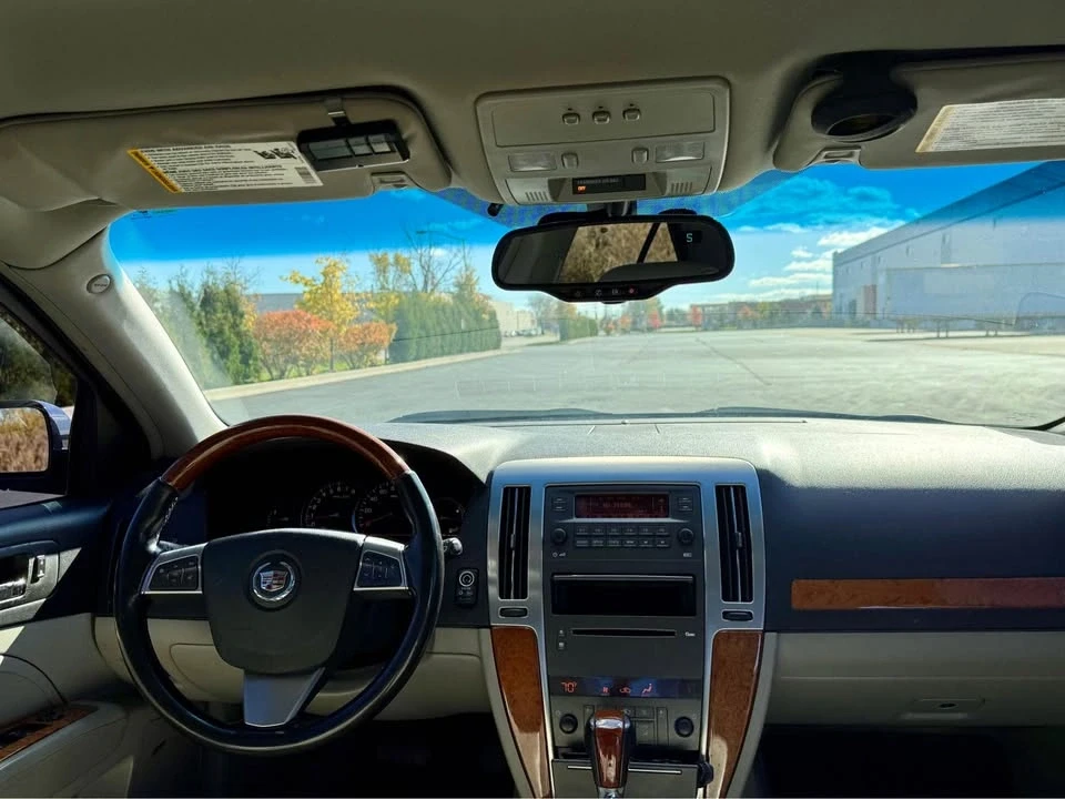 2009 Cadillac STS - Image 17 of 20