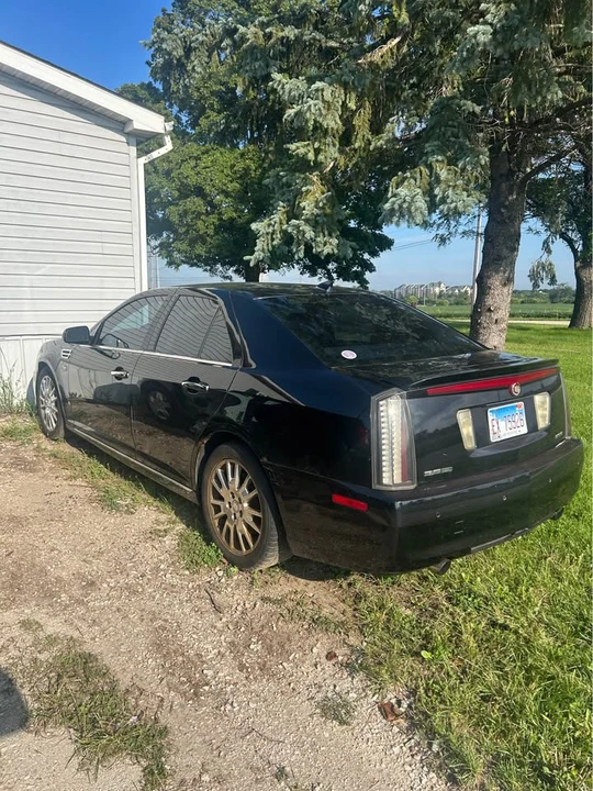 2009 Cadillac STS - Image 3 of 3