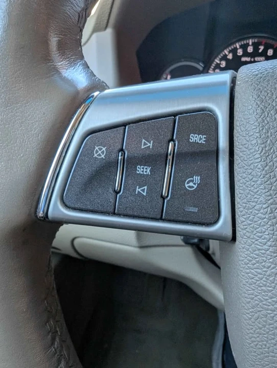 2009 Cadillac STS - Image 14 of 16