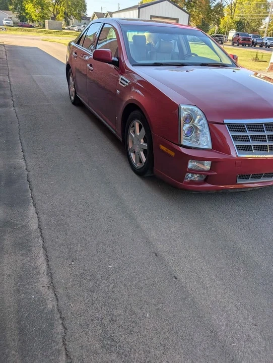2009 Cadillac STS - Image 2 of 16