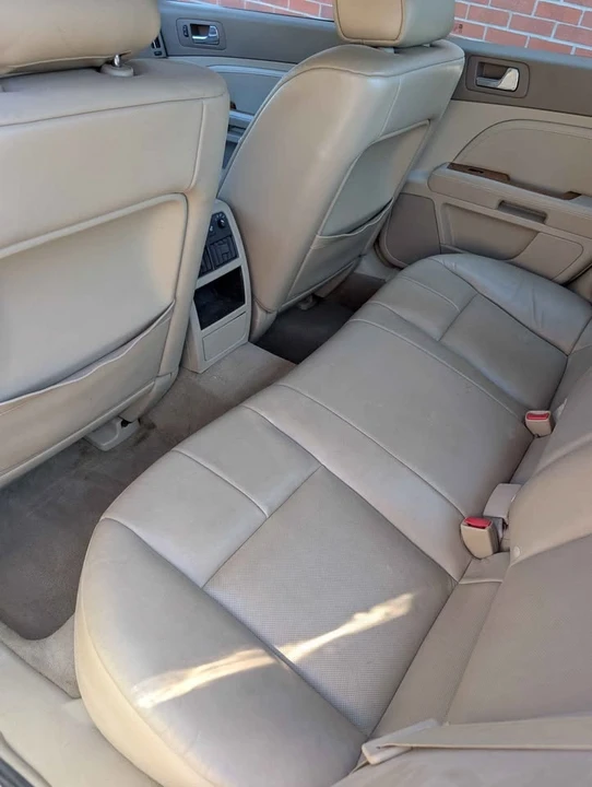 2009 Cadillac STS - Image 10 of 16