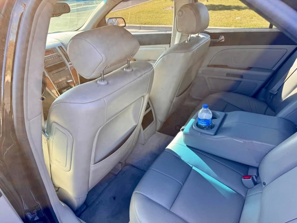 2009 Cadillac STS - Image 11 of 20