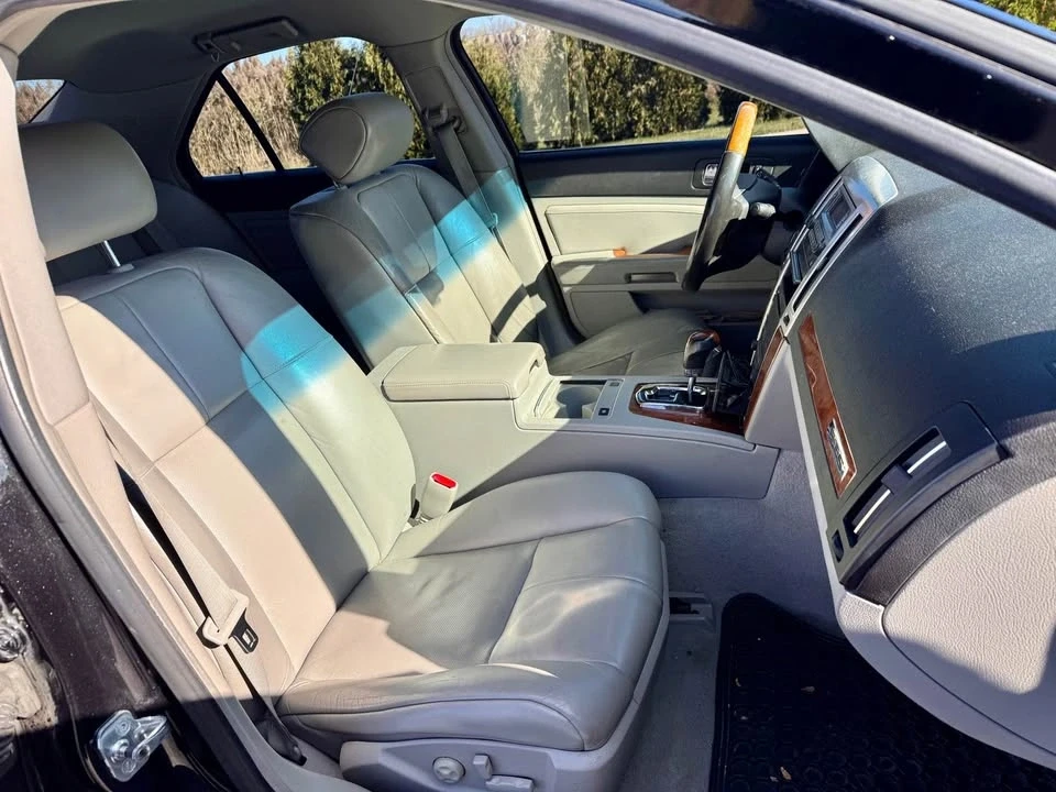 2009 Cadillac STS - Image 14 of 20