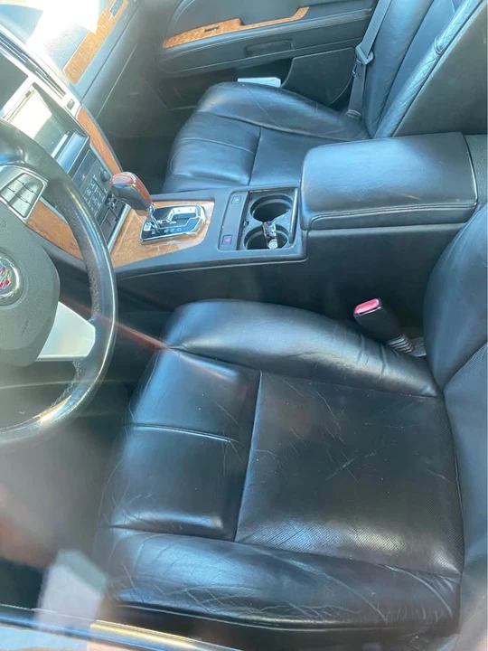 2009 Cadillac STS - Image 9 of 11