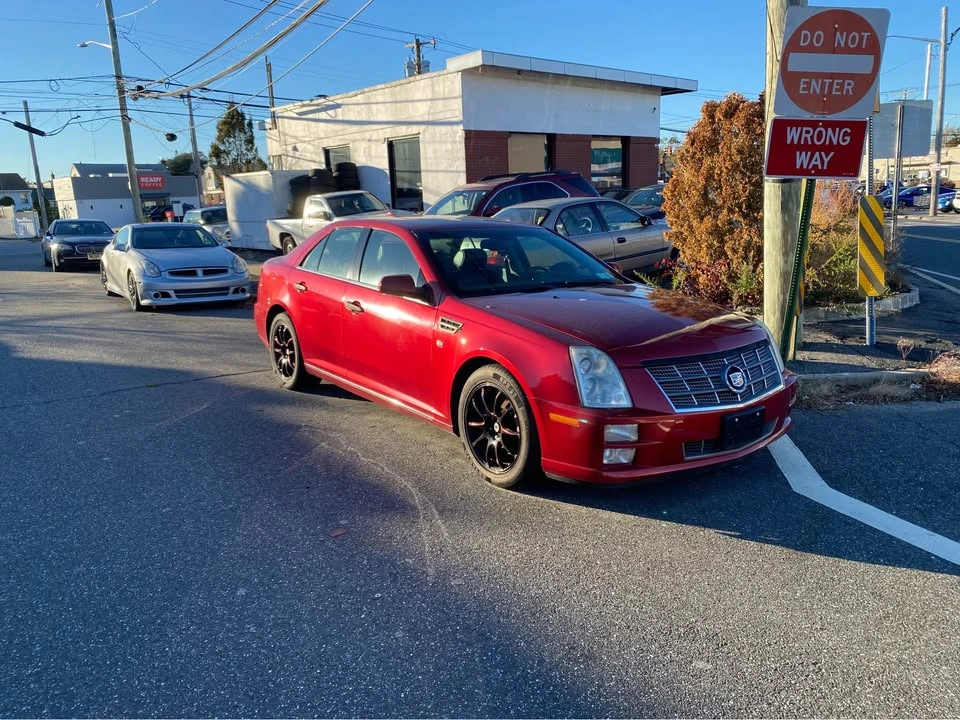 2009 Cadillac STS - Image 2 of 11