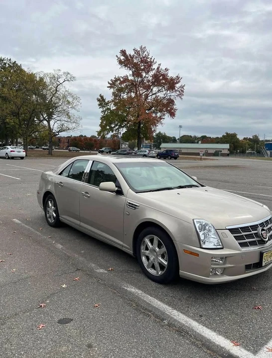 2009 Cadillac STS - Image 2 of 5