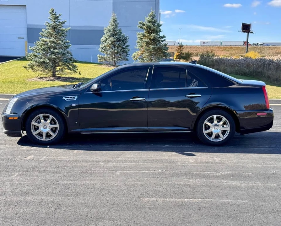 2009 Cadillac STS - Image 3 of 20