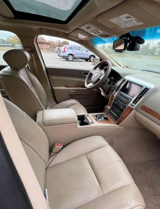 2009 Cadillac STS - Image 4 of 5