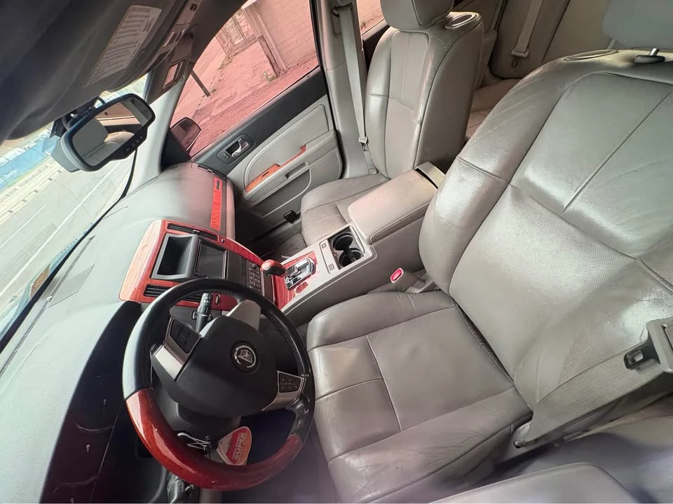 2009 Cadillac STS - Image 4 of 7