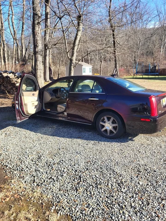 2009 Cadillac STS - Image 3 of 7