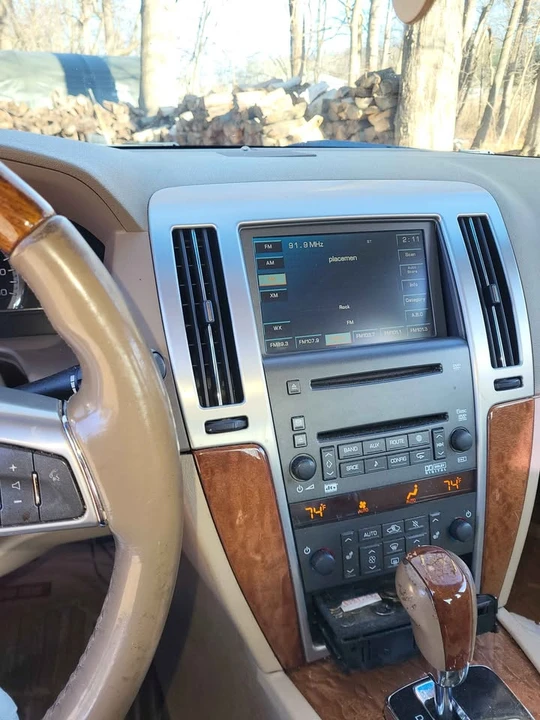 2009 Cadillac STS - Image 5 of 7
