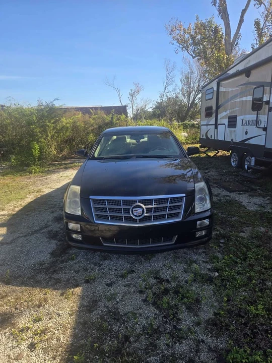 2009 Cadillac STS - Image 6 of 8