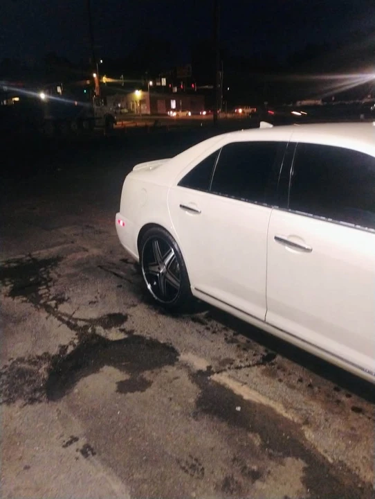 2009 Cadillac STS - Image 12 of 12