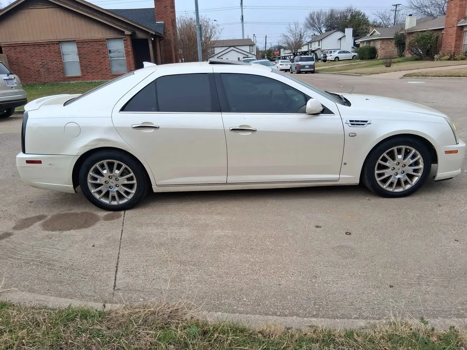 2009 Cadillac STS - Image 6 of 15