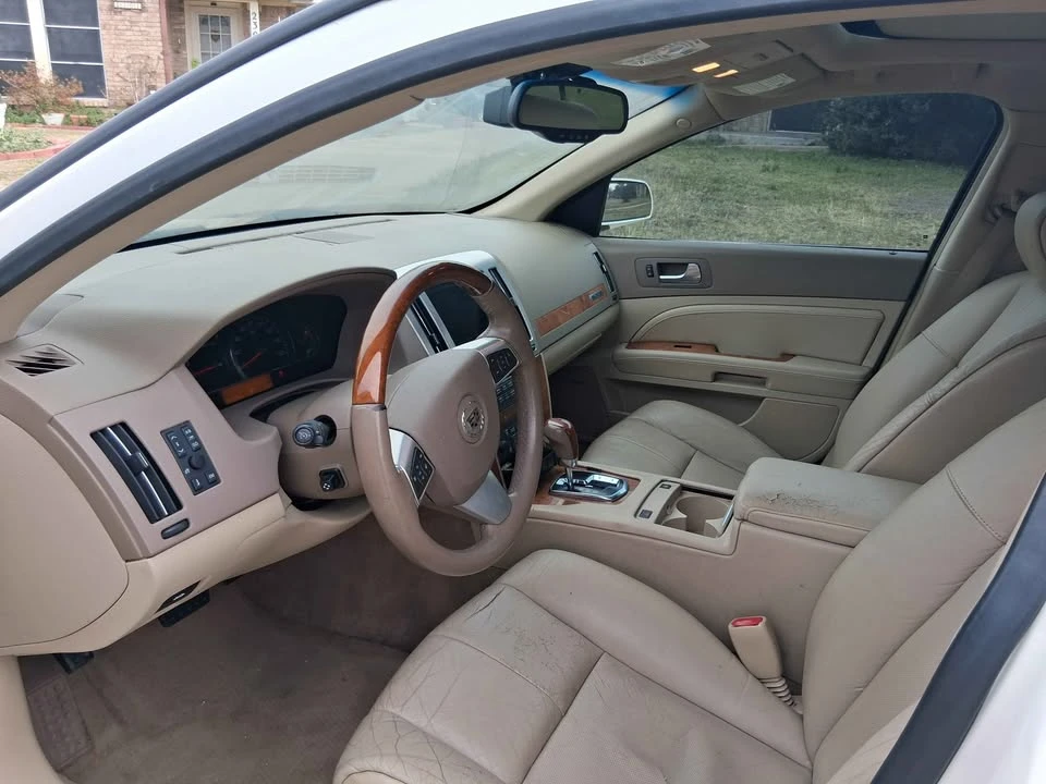 2009 Cadillac STS - Image 12 of 15