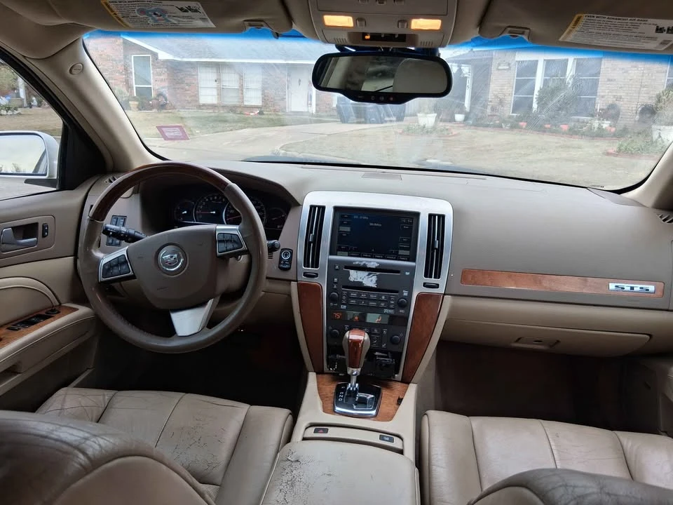 2009 Cadillac STS - Image 13 of 15