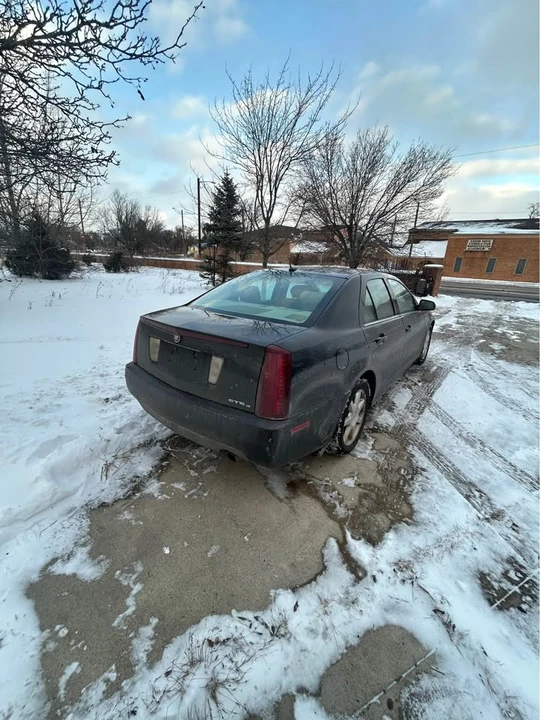 2009 Cadillac STS - Image 4 of 10