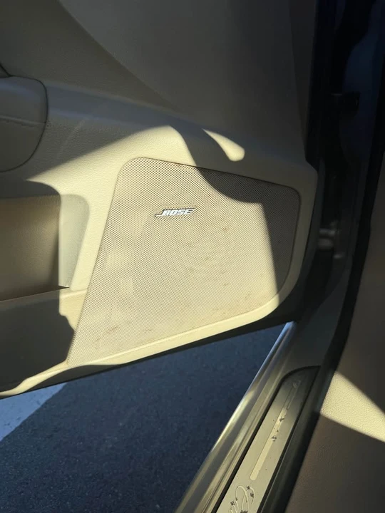 2009 Cadillac STS - Image 7 of 14