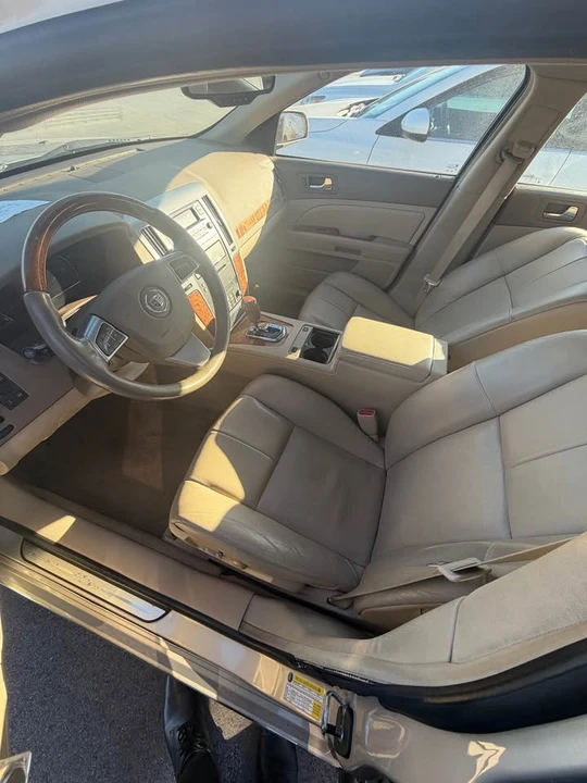 2009 Cadillac STS - Image 3 of 14