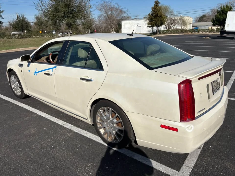2009 Cadillac STS - Image 2 of 6