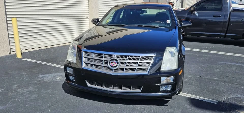 2009 Cadillac STS - Image 2 of 11