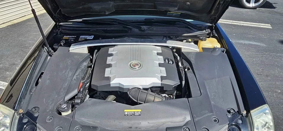 2009 Cadillac STS - Image 10 of 11