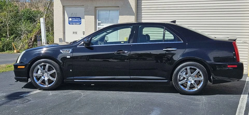 2009 Cadillac STS - Image 3 of 11