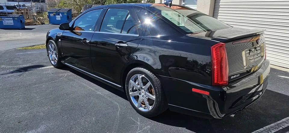 2009 Cadillac STS - Image 4 of 11