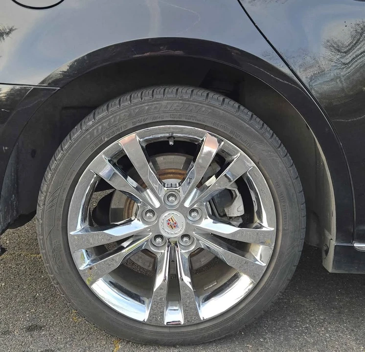 2009 Cadillac STS - Image 11 of 17