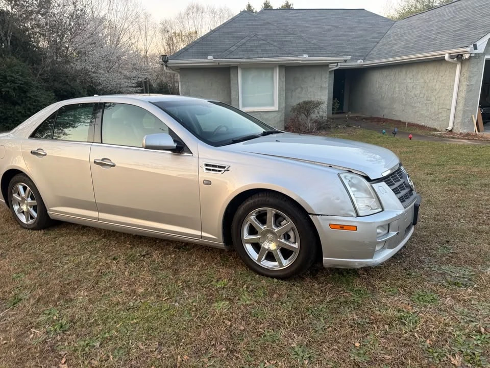 2009 Cadillac STS - Image 10 of 12
