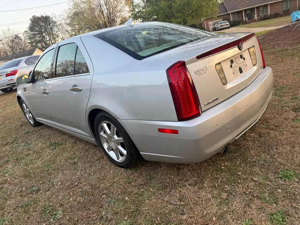2009 Cadillac STS - Image 8 of 12