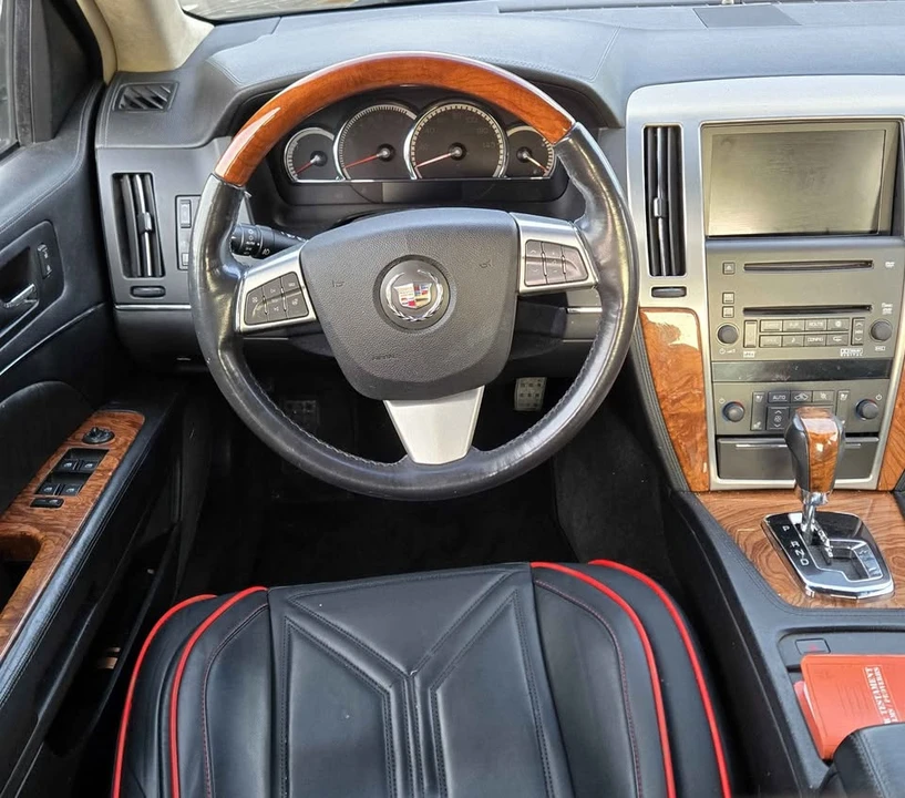 2009 Cadillac STS - Image 12 of 17