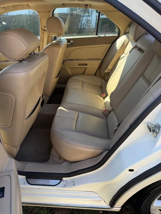 2009 Cadillac STS - Image 7 of 9