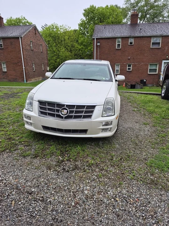 2009 Cadillac STS - Image 3 of 8