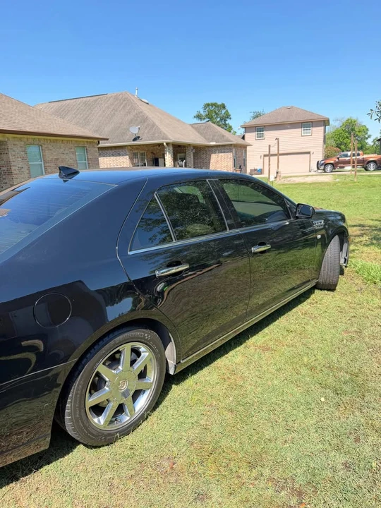 2009 Cadillac STS - Image 9 of 11
