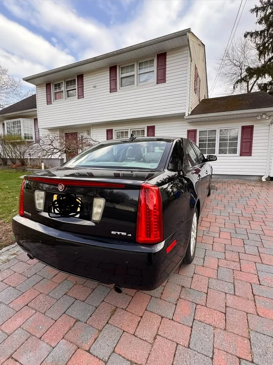 2009 Cadillac STS - Image 6 of 11