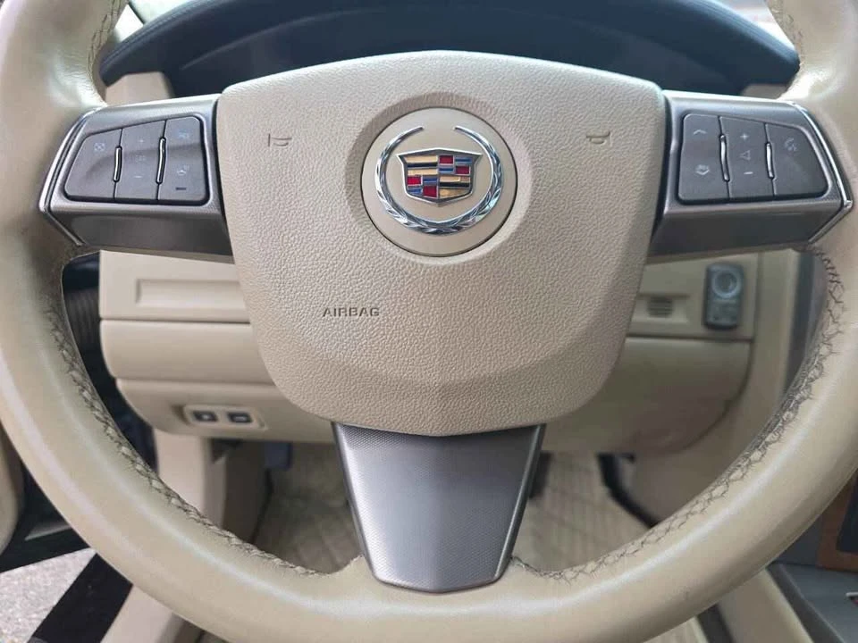 2009 Cadillac XLR - Image 7 of 10