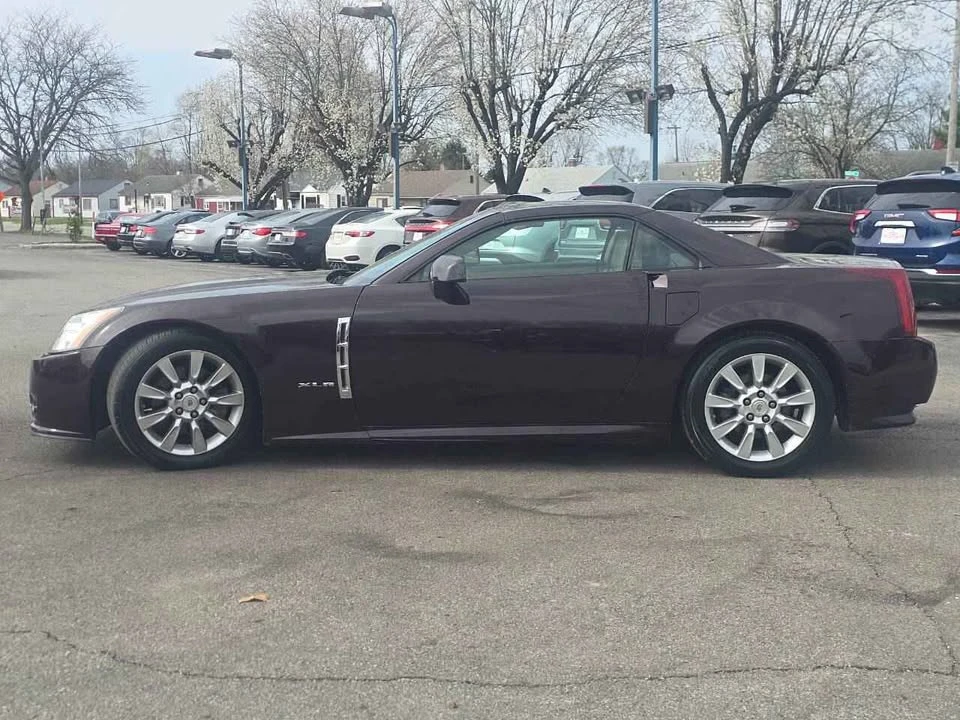 2009 Cadillac XLR - Image 3 of 10