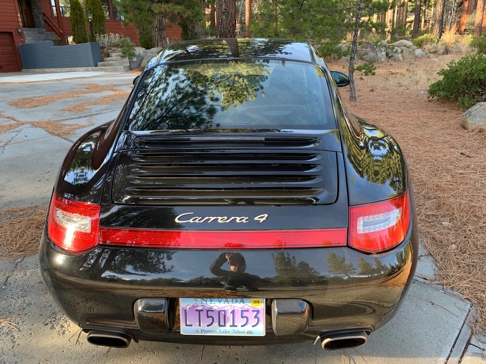 2009 Porsche 997 Carrera 4 - Image 4 of 4
