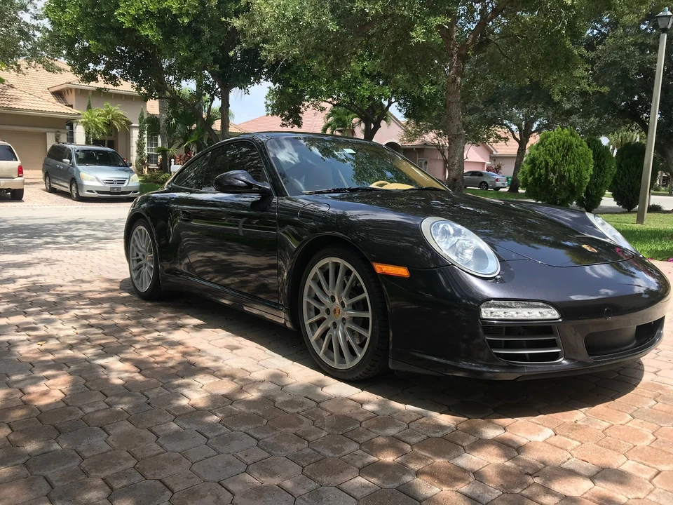 2009 Porsche 997 Carrera 4S - Image 4 of 15