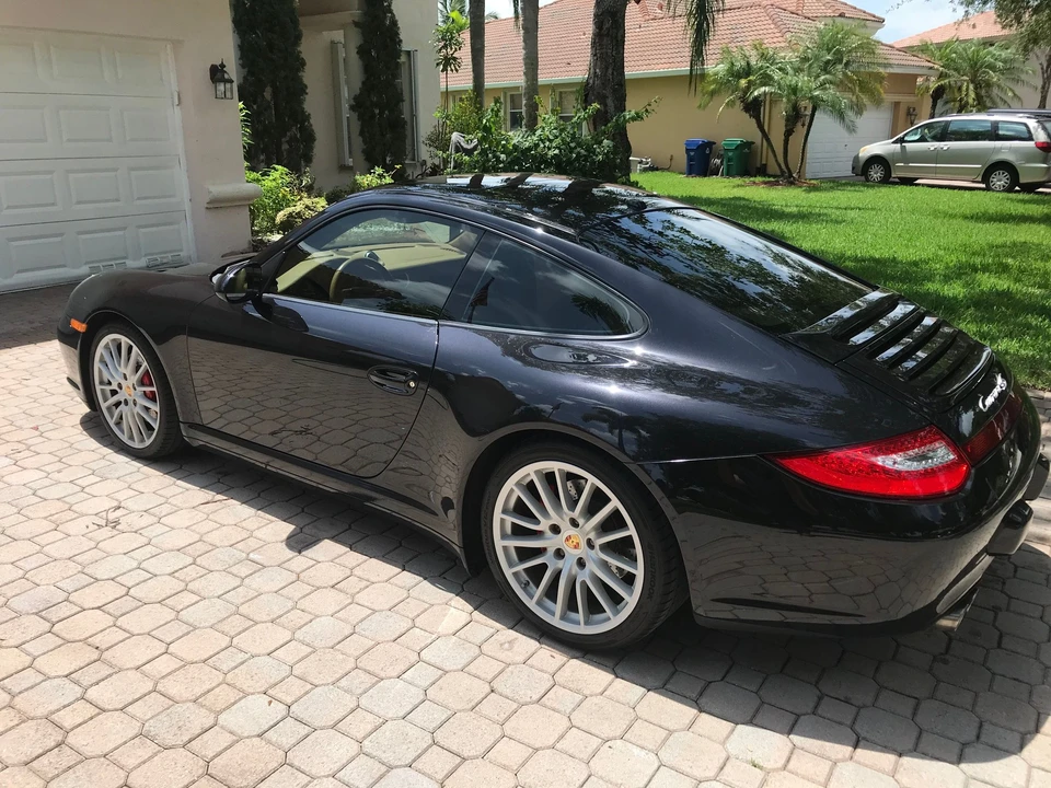2009 Porsche 997 Carrera 4S - Image 7 of 15