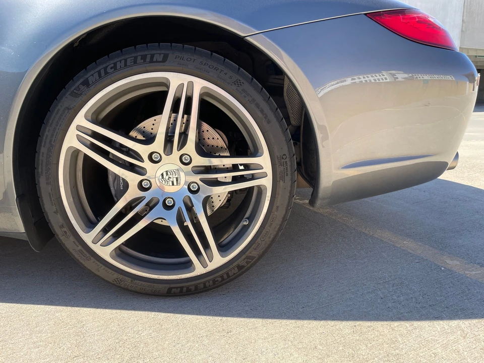 2009 Porsche 997 Carrera - Image 13 of 21