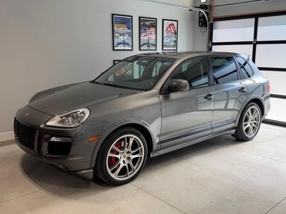 2009 Porsche 955/957 Cayenne GTS - Image 2 of 31